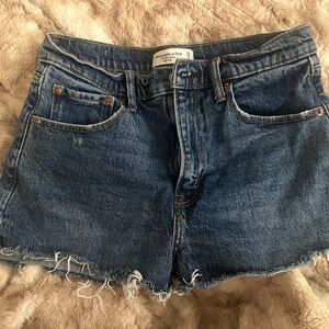 Abercrombie high rise mom shorts